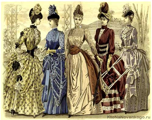 Женщины в исторических костюмах
